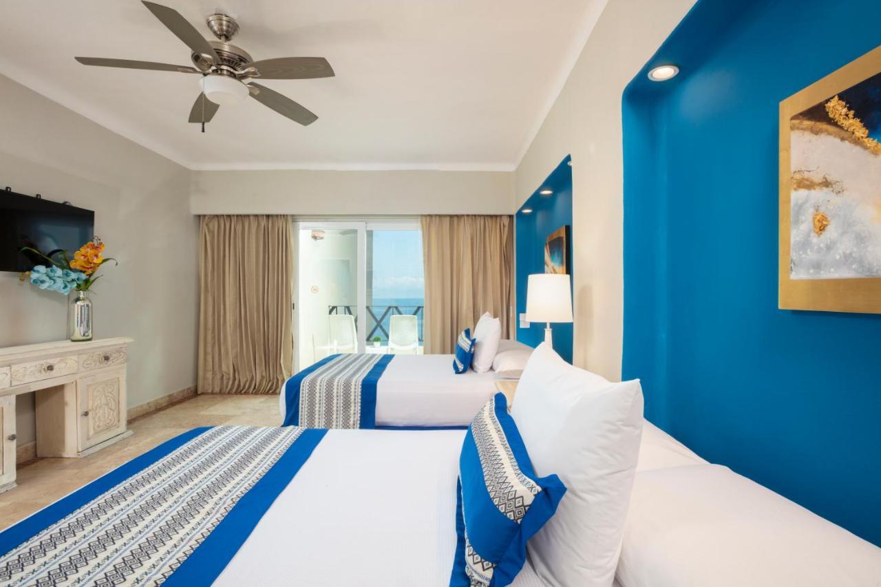 Blue Chairs Beachfront Resort Puerto Vallarta - Adults Only Kültér fotó