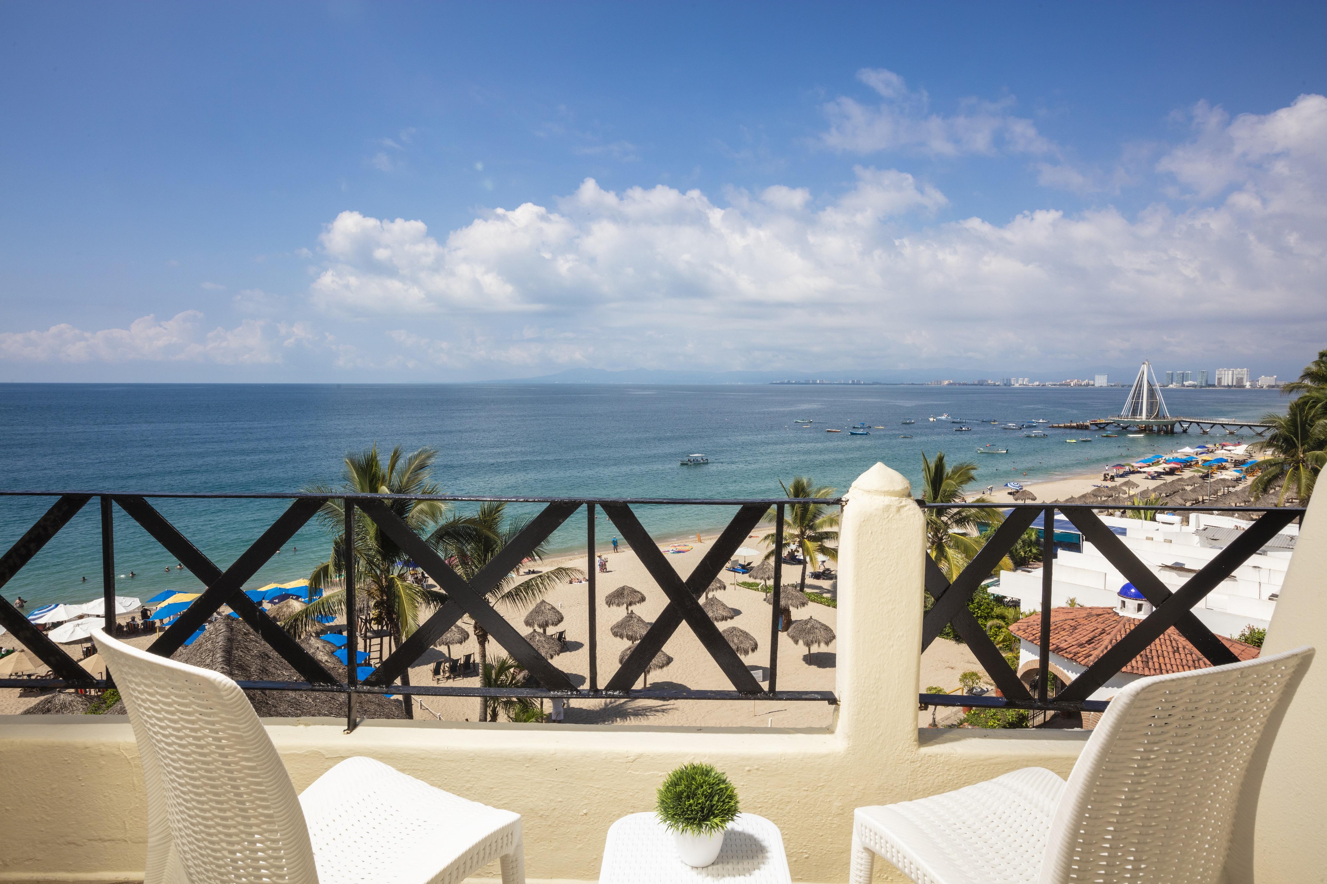 Blue Chairs Beachfront Resort Puerto Vallarta - Adults Only Kültér fotó