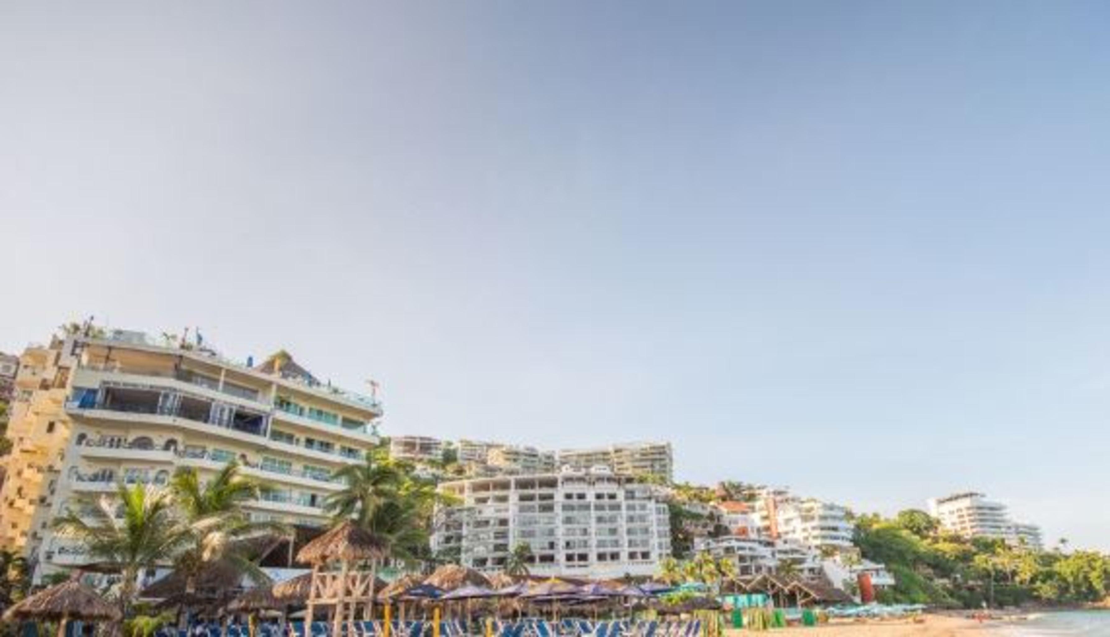 Blue Chairs Beachfront Resort Puerto Vallarta - Adults Only Kültér fotó