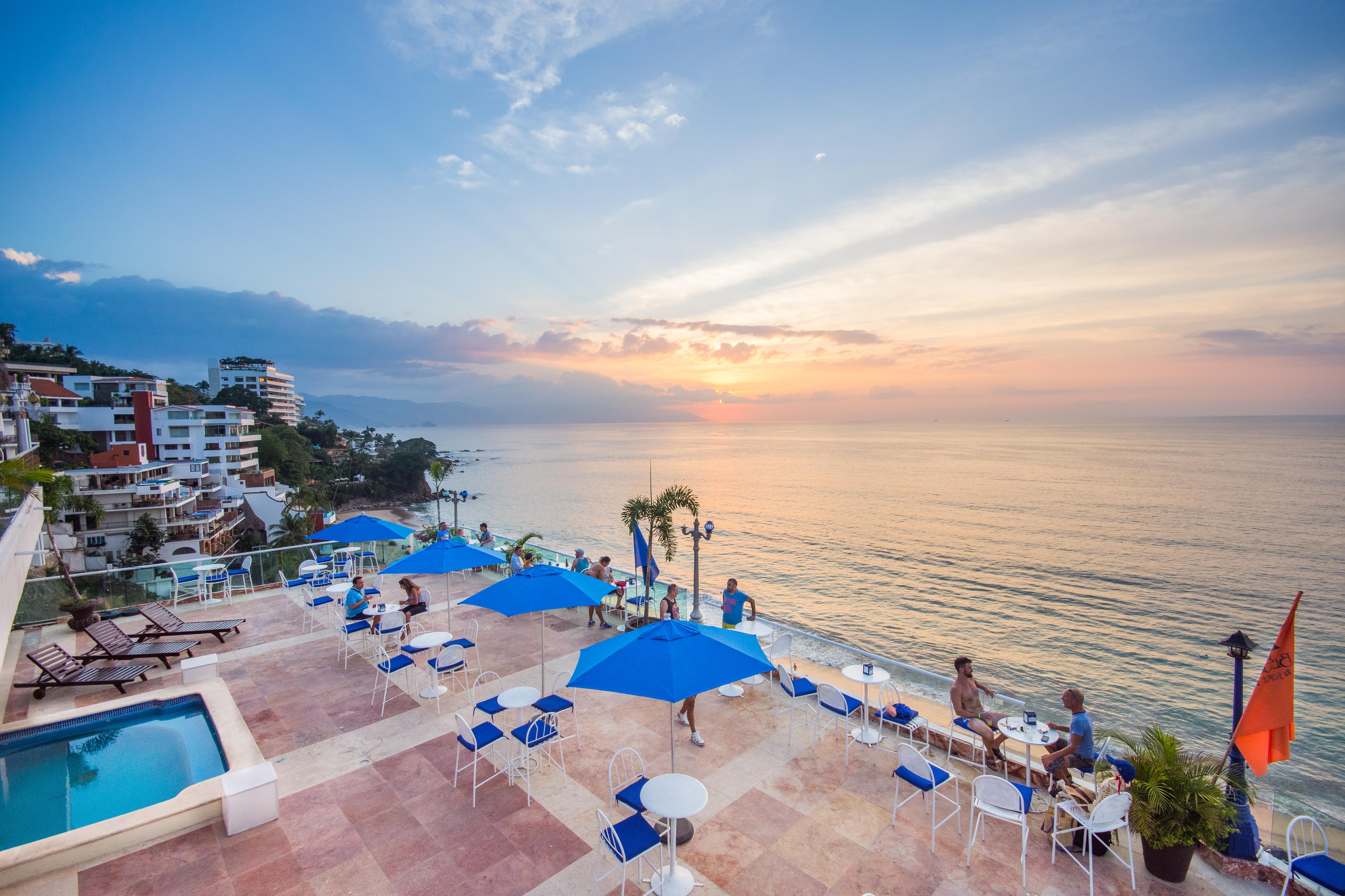 Blue Chairs Beachfront Resort Puerto Vallarta - Adults Only Kültér fotó